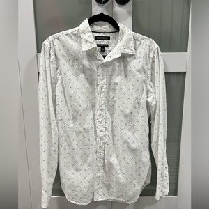 Banana Republic Camden Fit Long Sleeve Button Down